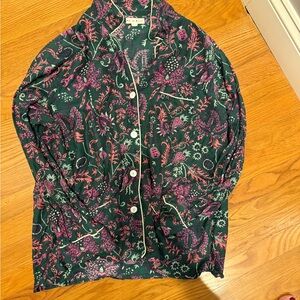 2 Roller Rabbit pajama tops            Green/Pink & Navy/Pink Floral Pajama Tops